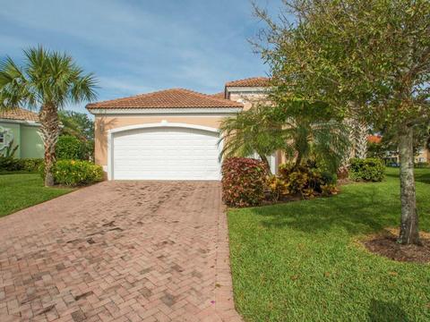 4190 E 16th Sq, Vero Beach, FL 32967 photo 4
