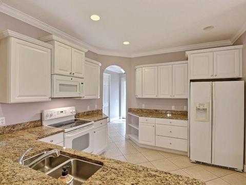 4190 E 16th Sq, Vero Beach, FL 32967 photo 10