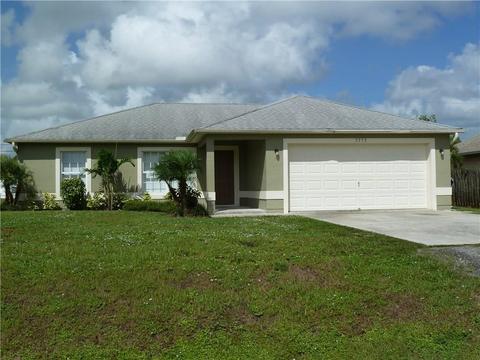 7775 100th Ave, Vero Beach, FL 32967 photo 2