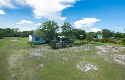 8230 Woods Trl, Micco, FL 32976 photo 1