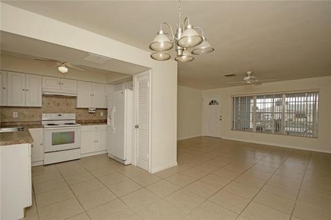 848 Damask St NE, Palm Bay, FL 32905 photo 7