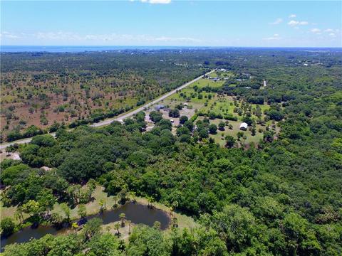 9160 Fleming Grant Rd, Micco, FL 32976 photo 10