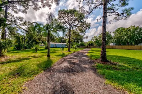 8585 Fleming Grant Rd, Micco, FL 32976 photo 5