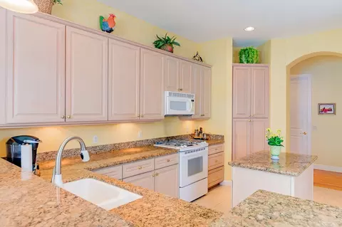 9034 Castle Harbour Cir, Vero Beach, FL 32963 photo 5