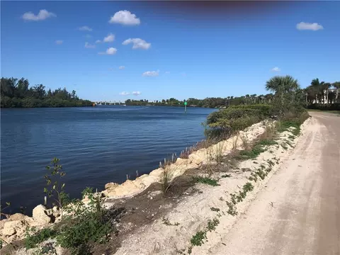 9034 Castle Harbour Cir, Vero Beach, FL 32963 photo 31