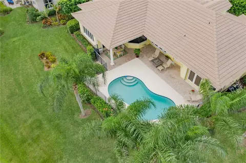 9034 Castle Harbour Cir, Vero Beach, FL 32963 photo 2