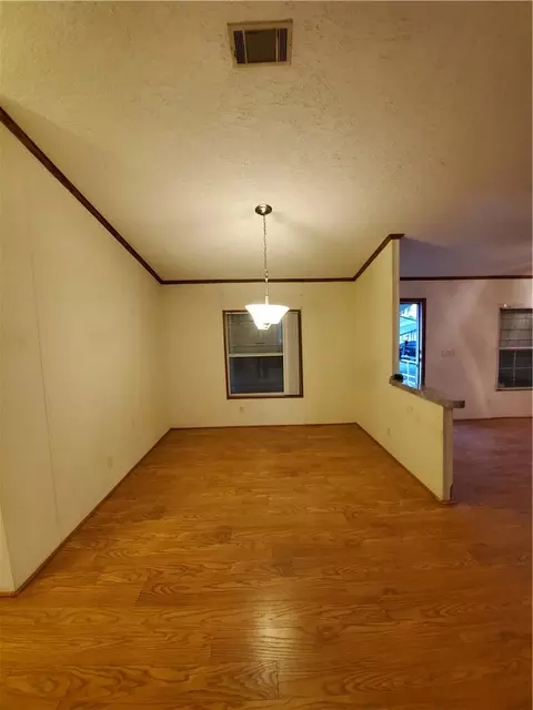 1037 Lemon St, Okeechobee, FL 34974 photo 4