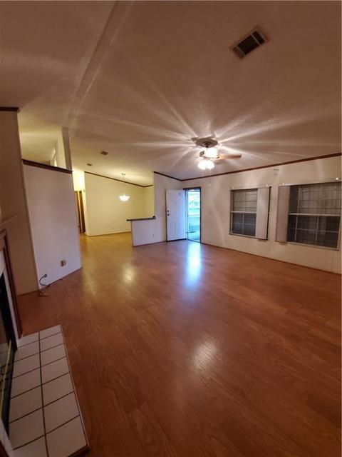 1037 Lemon St, Okeechobee, FL 34974 photo 2