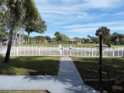 9812 Pine St, Micco, FL 32976 photo 10