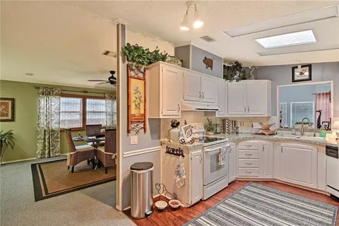 100 Hydrangea Ct, Barefoot Bay, FL 32976 photo 14