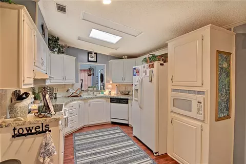100 Hydrangea Ct, Barefoot Bay, FL 32976 photo 15