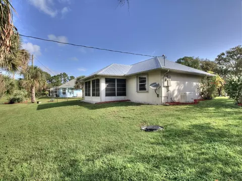 9632 Honeysuckle Dr, Micco, FL 32976 photo 7