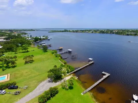 3713 Lakeview Dr, Micco, FL 32976 photo 6