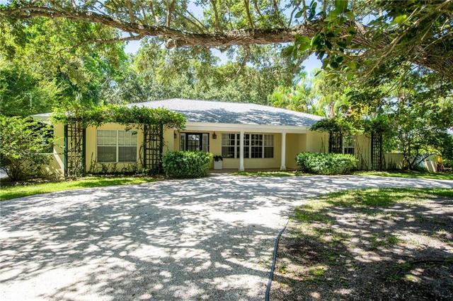 711 Riomar Dr Vero Beach Fl 32963 36 Photos Mls 234163 Movoto