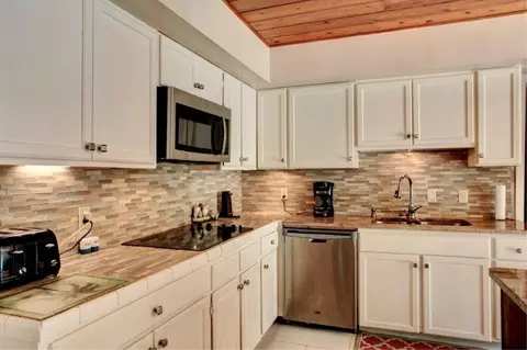 9090 Central Ave, Micco, FL 32976 photo 9