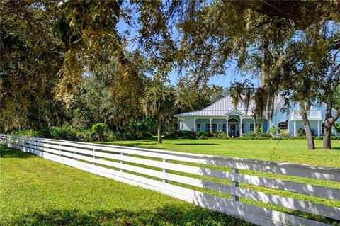3450 Henderson Dr, Malabar, FL 32950 photo 2
