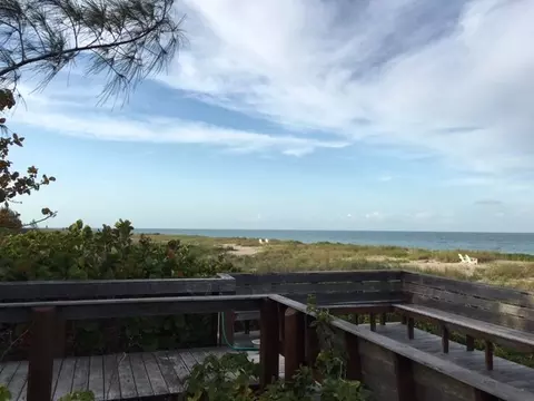 2240 E Beachside Ln, Vero Beach, FL 32963 photo 3