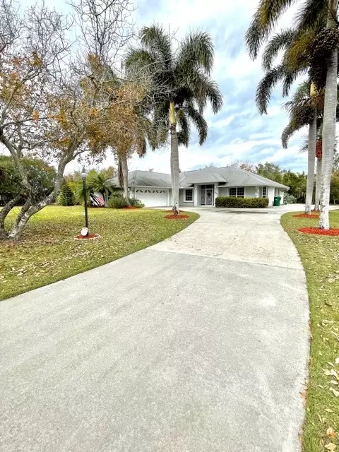 3940 Palm Ave, Micco, FL 32976 photo 6