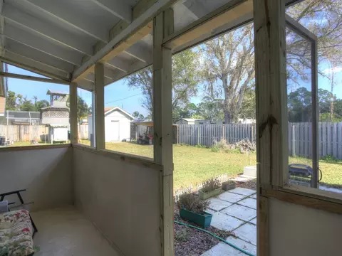 9425 Honeysuckle Dr, Micco, FL 32976 photo 8