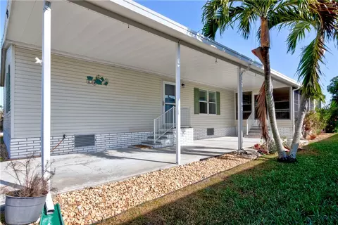 7583 Chasta Rd, Micco, FL 32976 photo 7