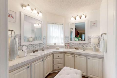 7689 Fox Hunter Cir, Micco, FL 32976 photo 15