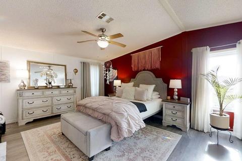 7689 Fox Hunter Cir, Micco, FL 32976 photo 12