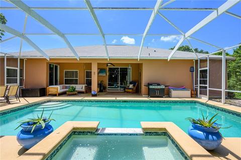 8826 E 98th Ave, Vero Beach, FL 32967 photo 1