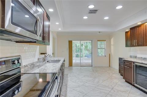 1925 Surfside Ter, Vero Beach, FL 32963 photo 9