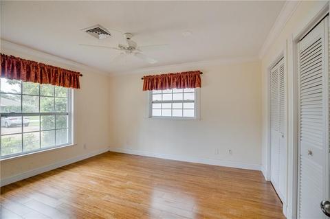 1925 Surfside Ter, Vero Beach, FL 32963 photo 18