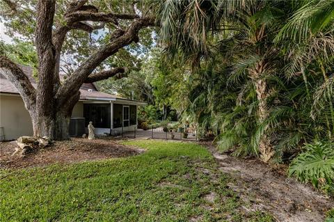 1925 Surfside Ter, Vero Beach, FL 32963 photo 24