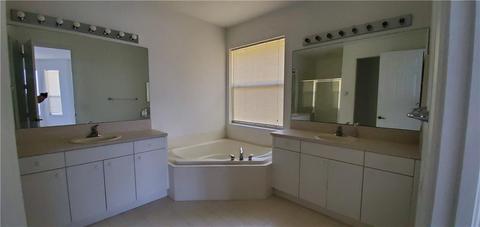 990 Ruby Ave SW, Vero Beach, FL 32968 photo 5
