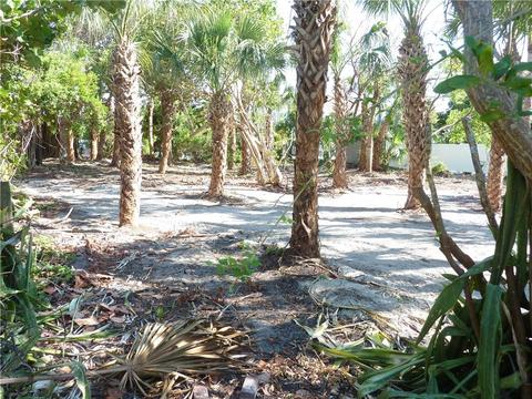 1861 E Shell Ln, Vero Beach, FL 32963 photo 4