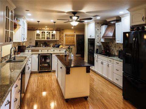 637 NE 2nd St, Williston, FL 32696 photo 5