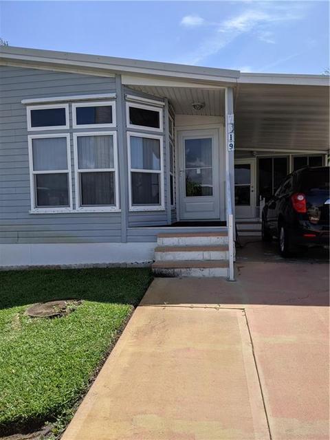 7519 Chasta Rd, Micco, FL 32976 photo 1