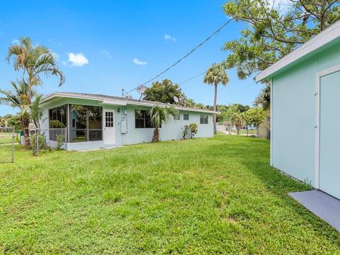 1504 Hedrick Dr, Melbourne, FL 32901 photo 21