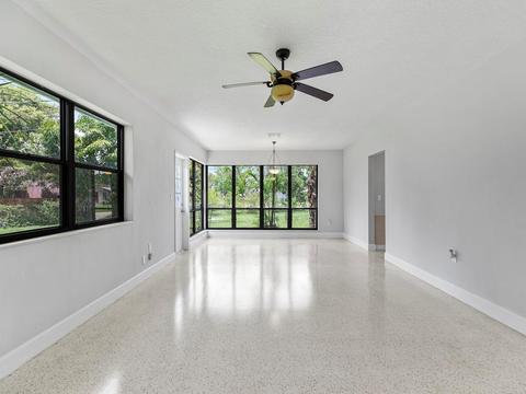 1504 Hedrick Dr, Melbourne, FL 32901 photo 7
