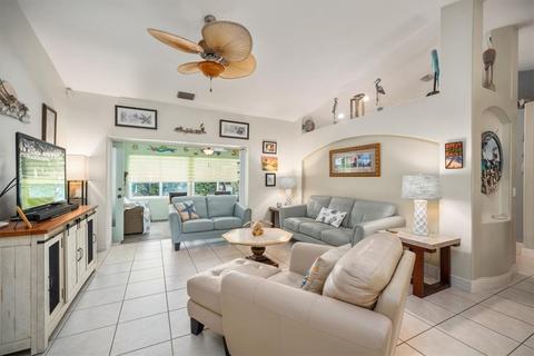 8626 E 98th Ave, Vero Beach, FL 32967 photo 9