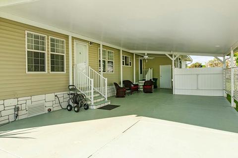7490 Agawam Rd, Micco, FL 32976 photo 3