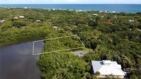 124 Seagrape Rd, Melbourne Beach, FL 32951 photo 7