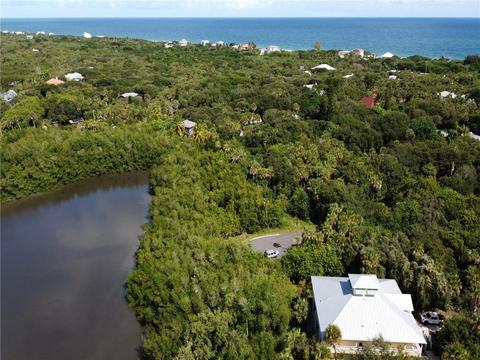 124 Seagrape Rd, Melbourne Beach, FL 32951 photo 8