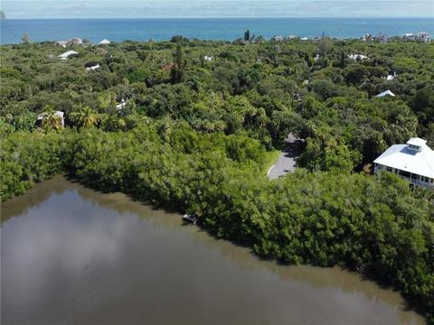 124 Seagrape Rd, Melbourne Beach, FL 32951 photo 6