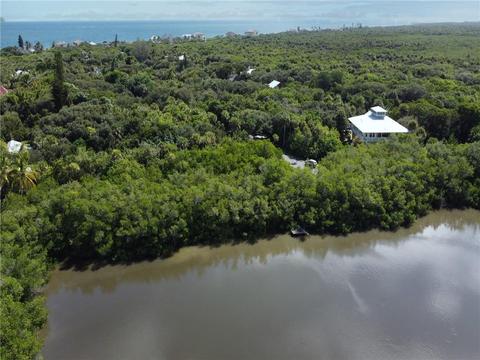 124 Seagrape Rd, Melbourne Beach, FL 32951 photo 5