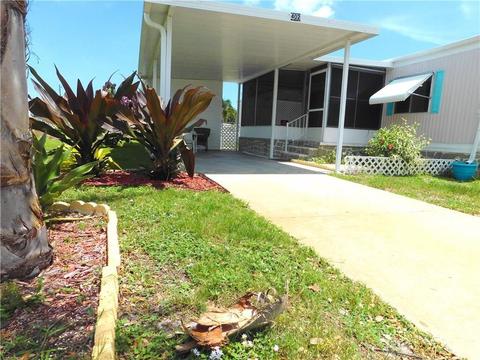 402 Eagle Dr, Barefoot Bay, FL 32976 photo 2