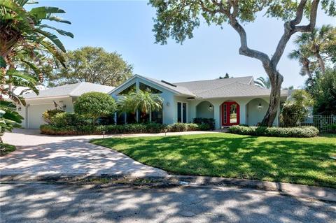 2075 Spring Pl, Vero Beach, FL 32963 photo 1
