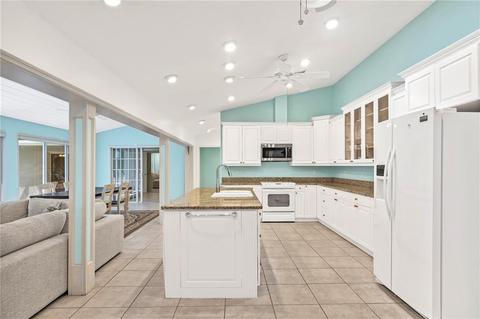 2075 Spring Pl, Vero Beach, FL 32963 photo 12