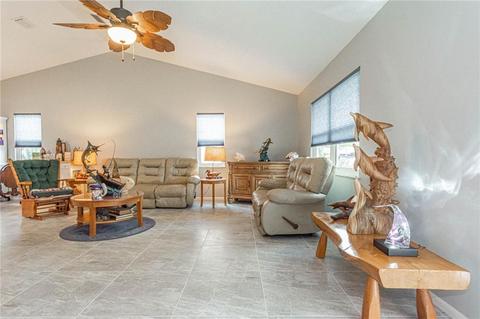 7200 SE Lillian Ct, Stuart, FL 34997 photo 9