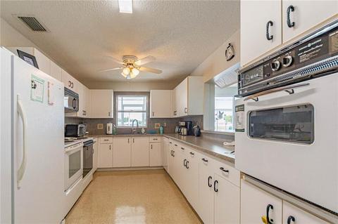 7200 SE Lillian Ct, Stuart, FL 34997 photo 15