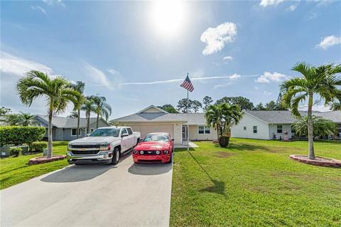 7200 SE Lillian Ct, Stuart, FL 34997 photo 4