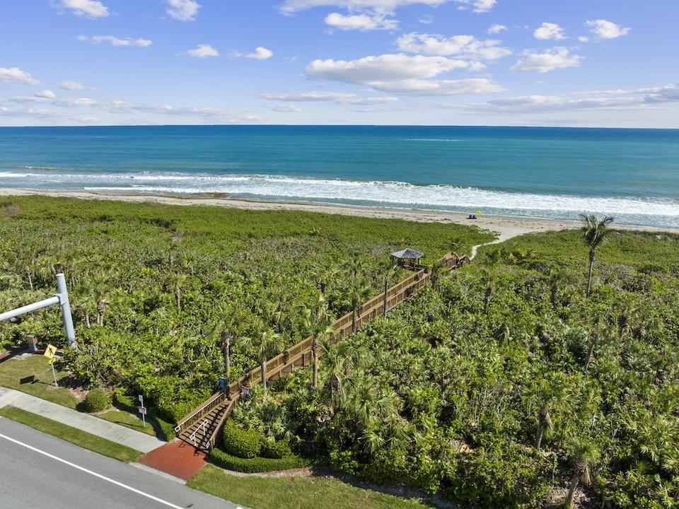  5047 N Highway A1a #205, Hutchinson Island, FL 34949 photo 30