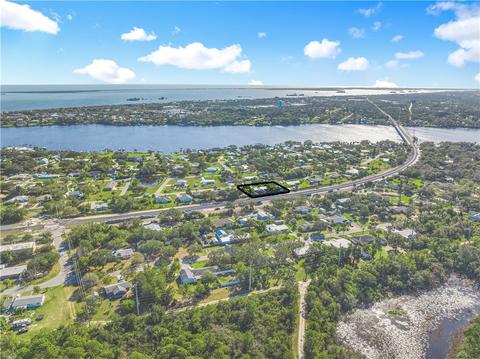 9860 Pine St, Micco, FL 32976 photo 33